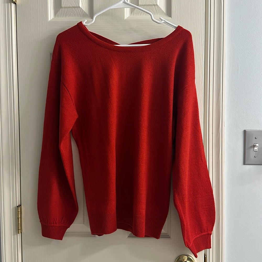 Ladies Medium New York & Company Sweater Red never worn no tags
